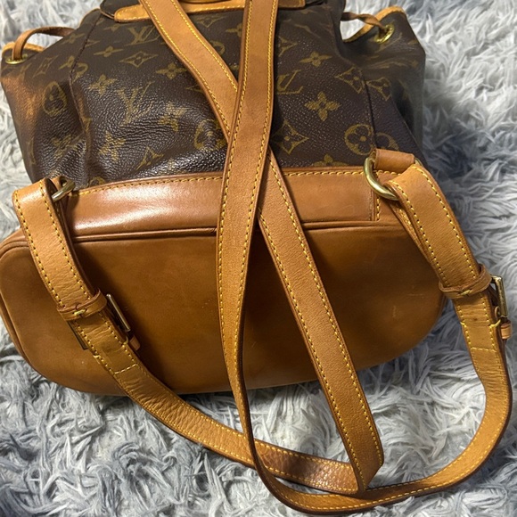 Luxury Brown Monogram Backpack - Picture 3 of 3